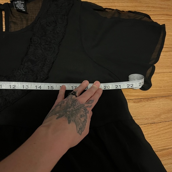 Torrid mesh whimsigoth top - Picture 5 of 7